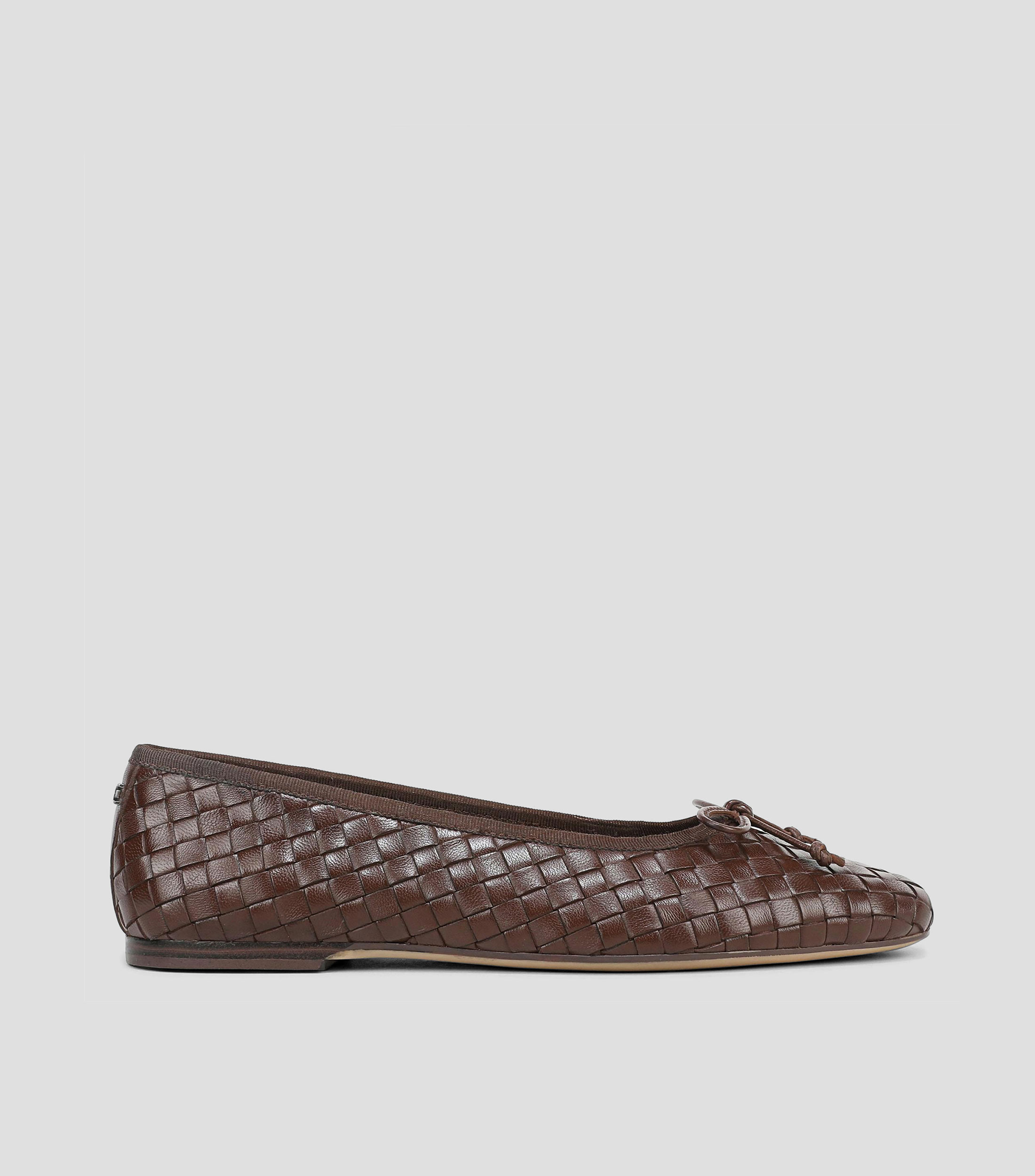 Flats en piel con moño Mujer